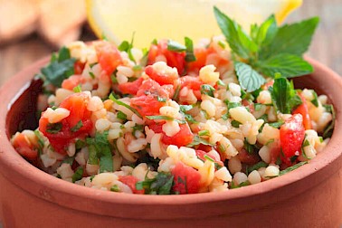 Insalata di bietole con pollo